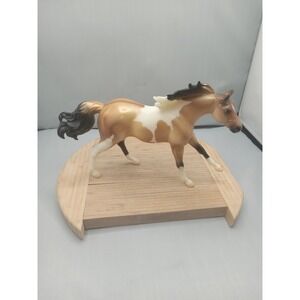 Breyer American Quarter Horse Stallion 940 Classics Collection Buckskin Paint